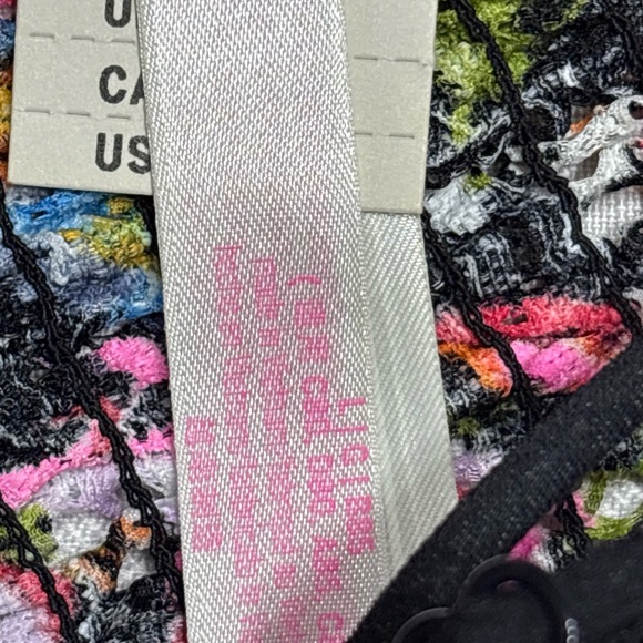 NWT PINK-Victoria Secret Floral Multicolor Women's Bralette- Size Large - Picture 3 of 8